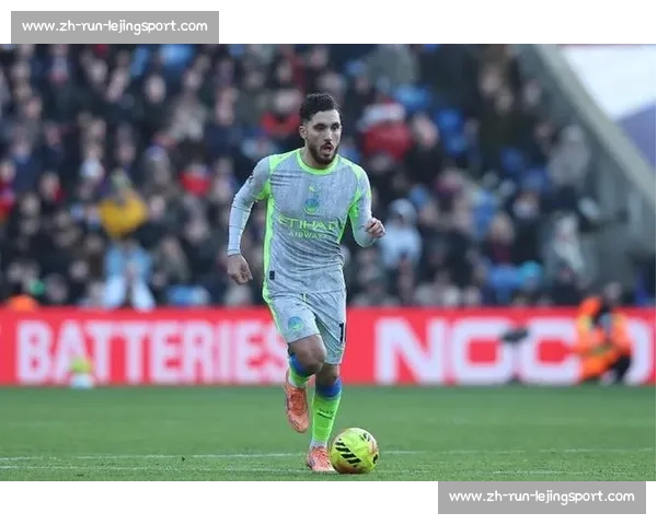 爆笑!曼城新援谢尔基献唱法语说唱,哈兰德领衔众将围观更衣室变欢乐海洋 爆笑!曼城新援谢尔基献唱法语说唱,哈兰德领衔众将围观更衣室变欢乐海洋